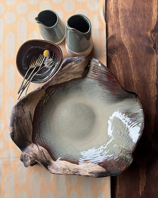 Setting the Scene  - Curating the Shared Table