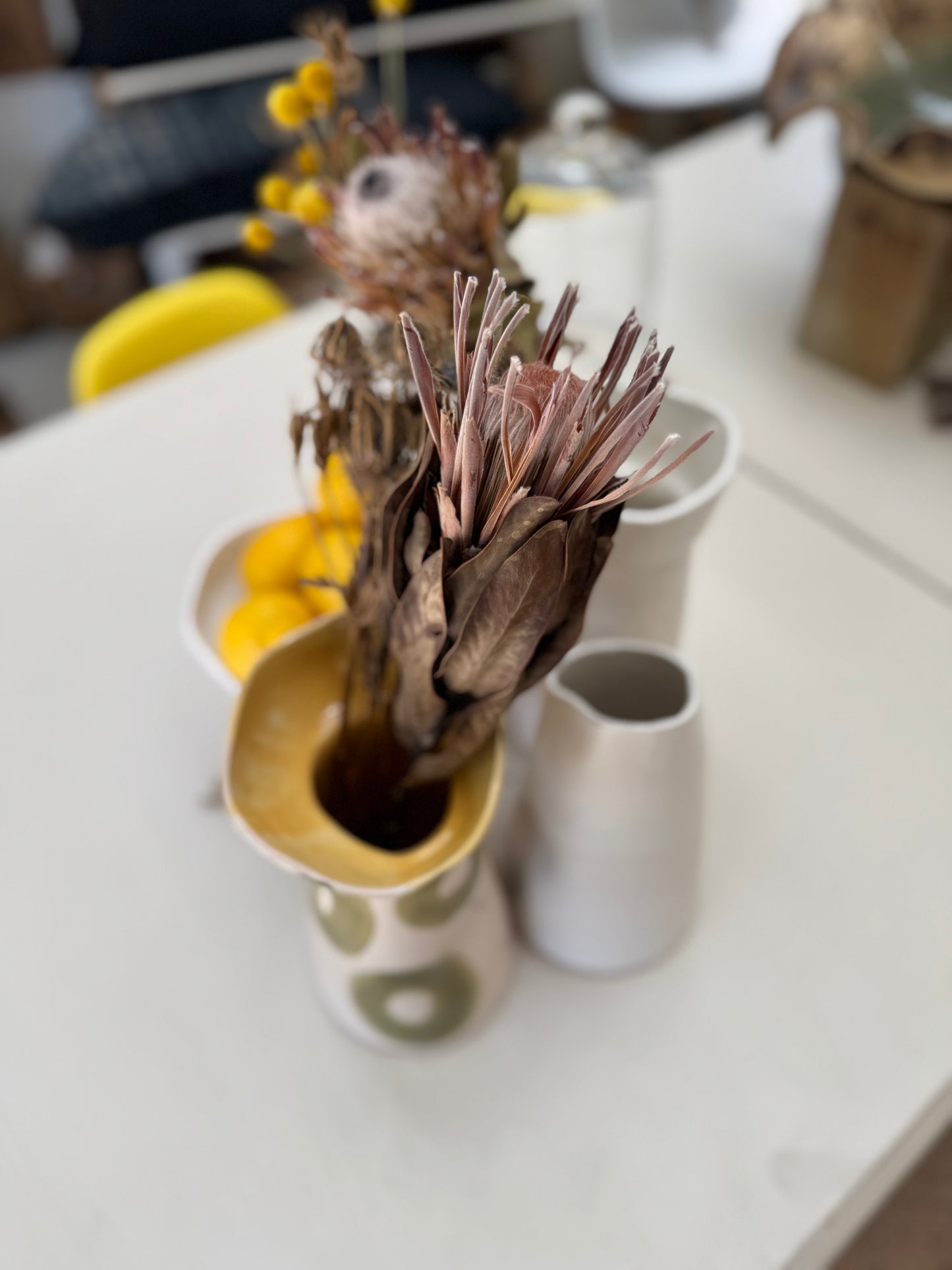 Muwuyu Stemmed Vase